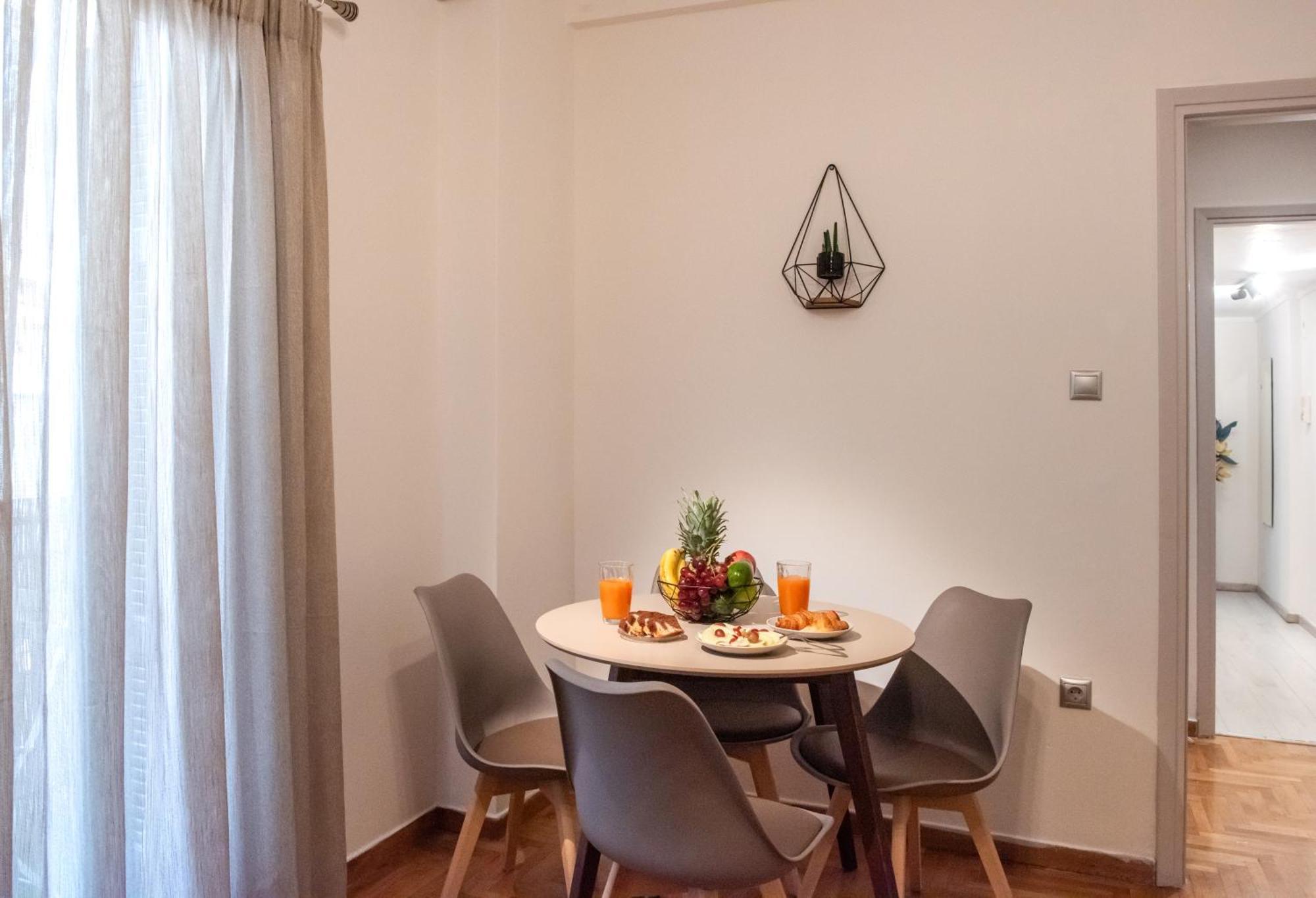 Relax Apartment Under Acropolis Atenas Exterior foto